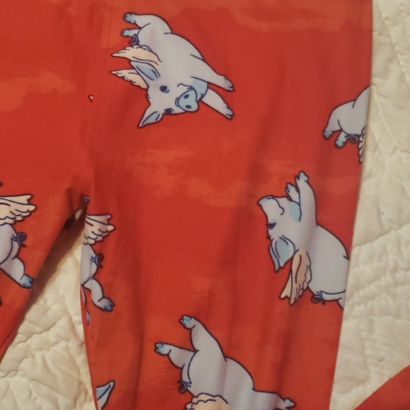 Rare LulaRoe flying pig OS leggings - Picture 2 of 4